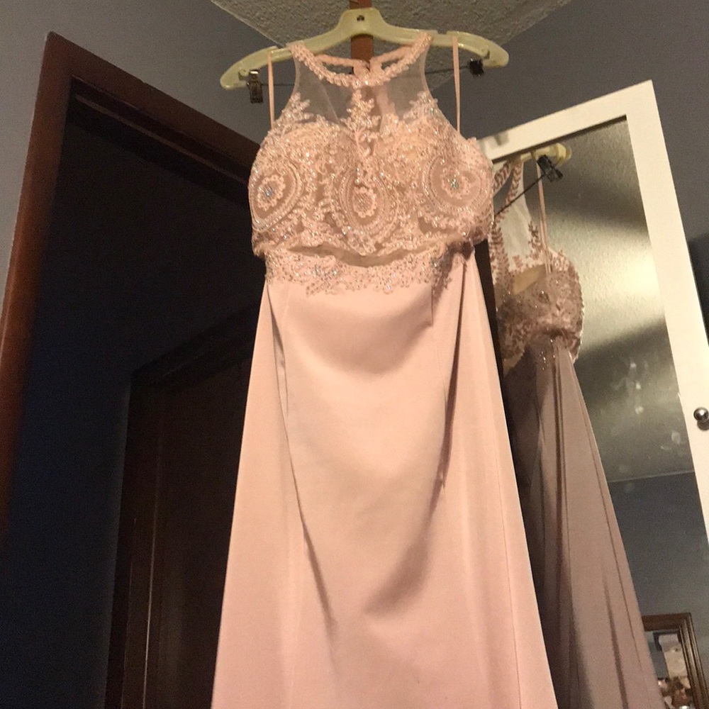 Prom dress - Picture 4 of 4